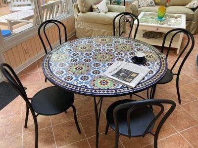 طاولة زليج فاسي مغربي تقليدي